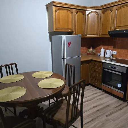 Select 7 Apartment